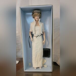 Elegant White Pearl-Embellished Skirt